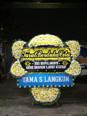 Papan Bunga Duka di Banjarasri